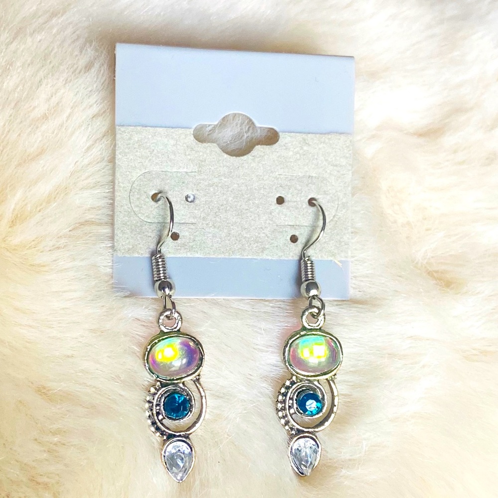 💌Moon stone + fashion stones set in silver tone